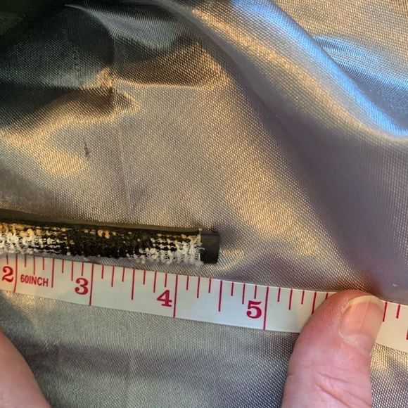 Black and Cream Cloth Heels 7.5 - Picture 8 of 8